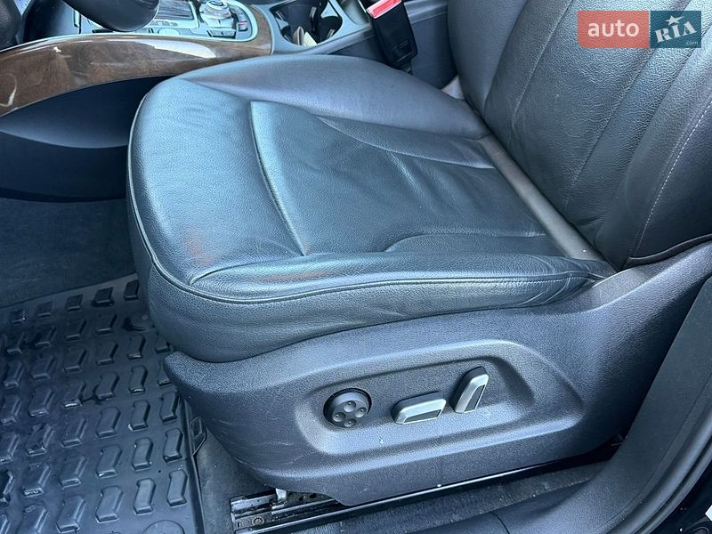 Позашляховик / Кросовер Audi Q5 2016 в Стрию