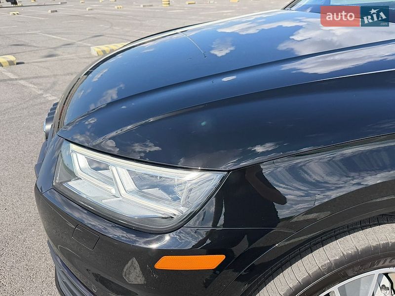 Позашляховик / Кросовер Audi Q5 2020 в Львові