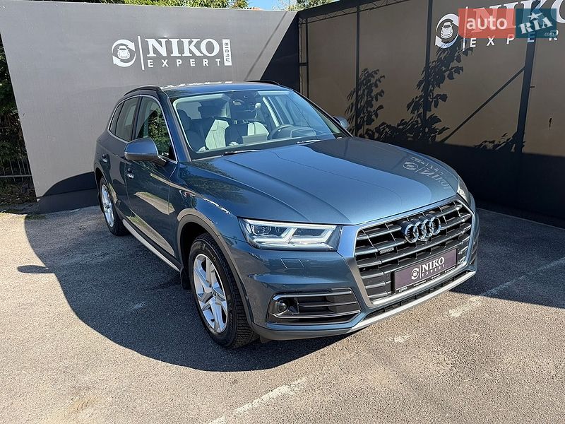 Позашляховик / Кросовер Audi Q5 2017 в Львові