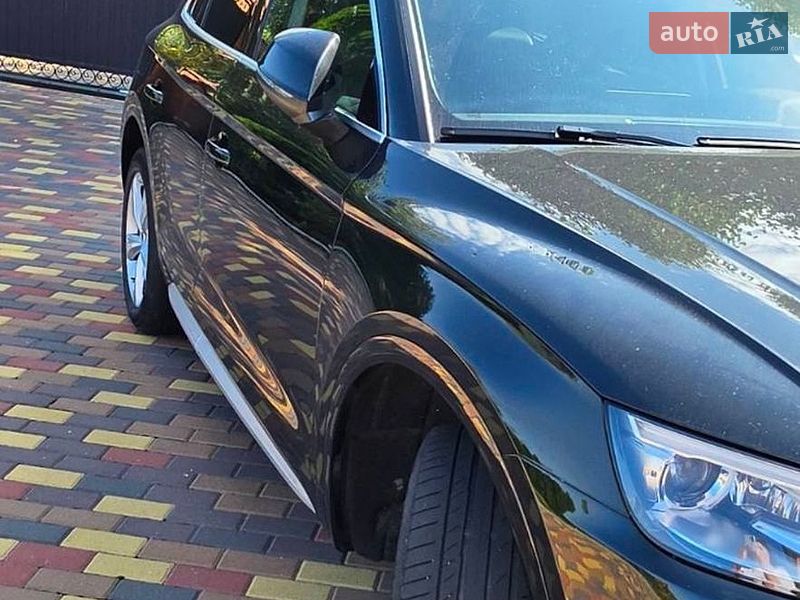 Внедорожник / Кроссовер Audi Q5 2018 в Киеве