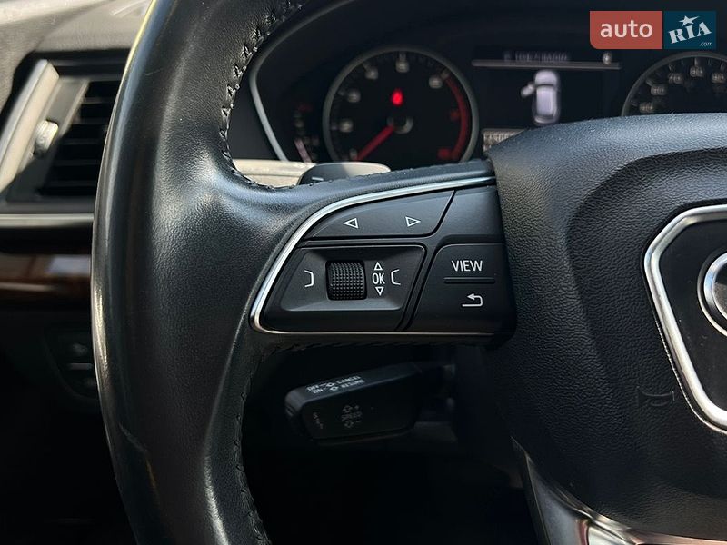 Позашляховик / Кросовер Audi Q5 2017 в Івано-Франківську