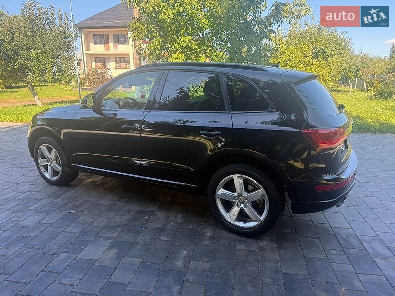 Внедорожник / Кроссовер Audi Q5 2016 в Ровно