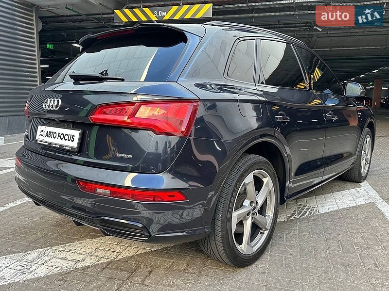Позашляховик / Кросовер Audi Q5 2020 в Києві фото 7 Позашляховик / Кросовер Audi Q5 2020 в Києві