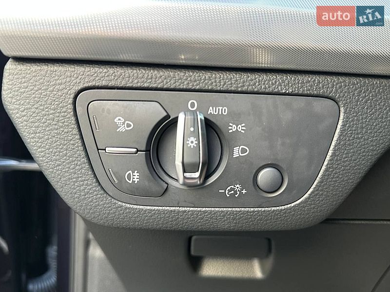 Позашляховик / Кросовер Audi Q5 2020 в Києві фото 18 Позашляховик / Кросовер Audi Q5 2020 в Києві