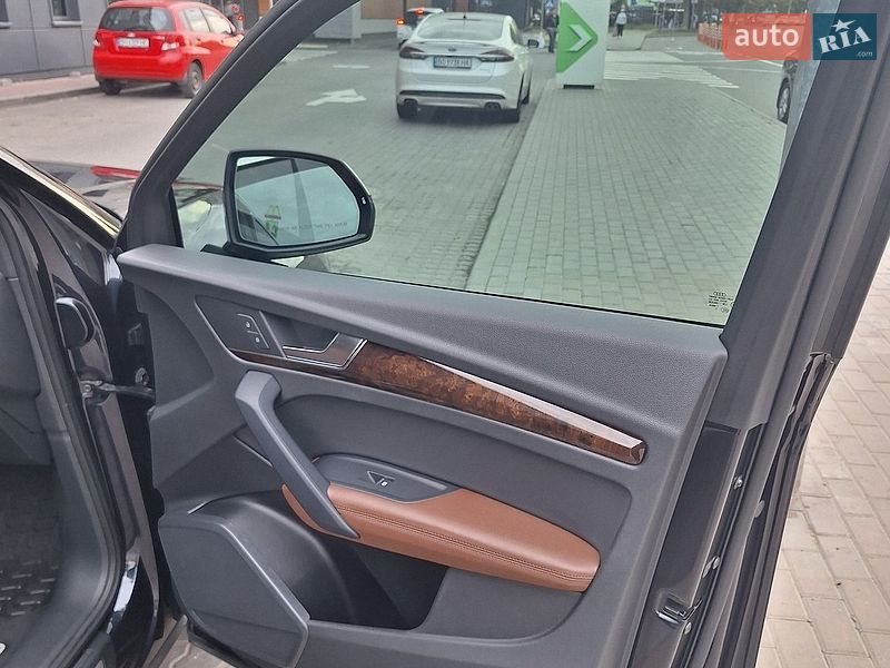 Позашляховик / Кросовер Audi Q5 2019 в Одесі фото 10 Позашляховик / Кросовер Audi Q5 2019 в Одесі