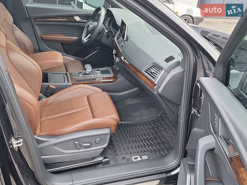Позашляховик / Кросовер Audi Q5 2019 в Одесі фото 11 Позашляховик / Кросовер Audi Q5 2019 в Одесі