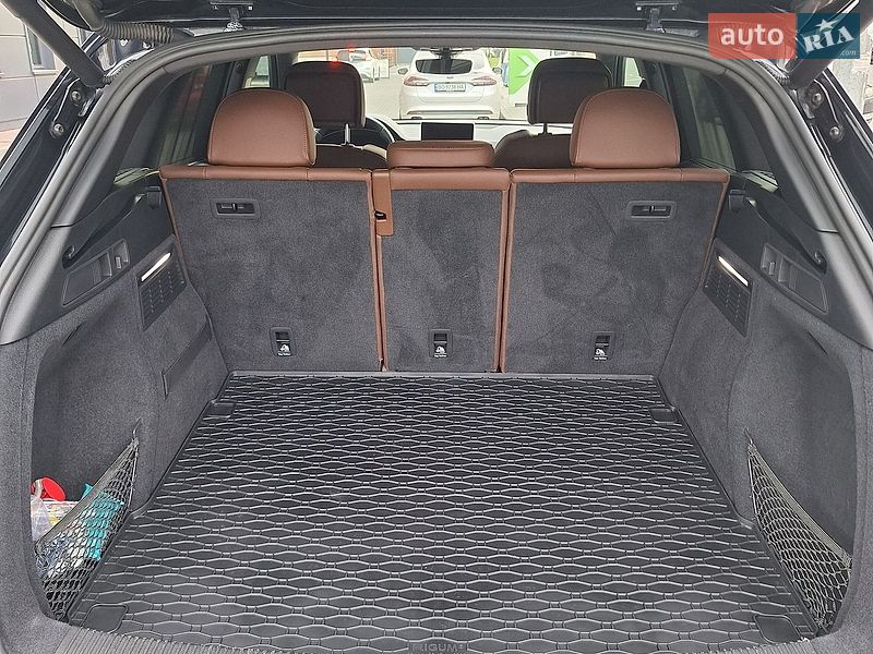 Позашляховик / Кросовер Audi Q5 2019 в Одесі фото 37 Позашляховик / Кросовер Audi Q5 2019 в Одесі