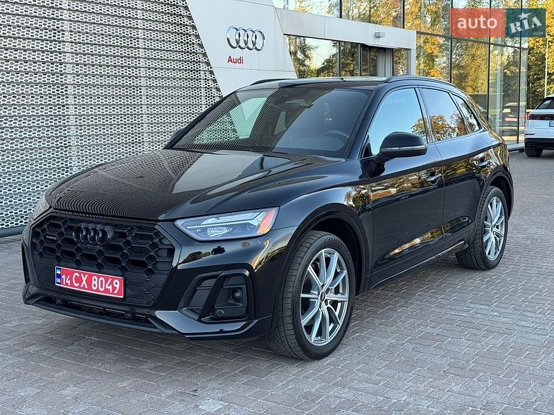 Внедорожник / Кроссовер Audi Q5 2022 в Львове