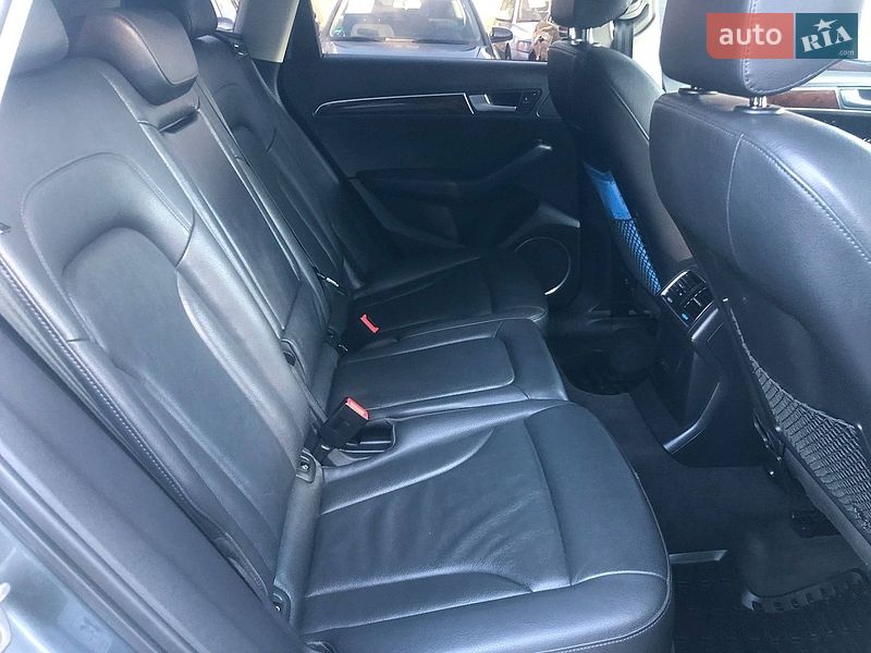 Внедорожник / Кроссовер Audi Q5 2012 в Полтаве