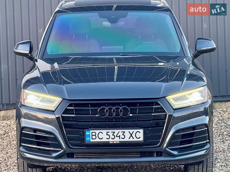 Позашляховик / Кросовер Audi Q5 2017 в Стрию