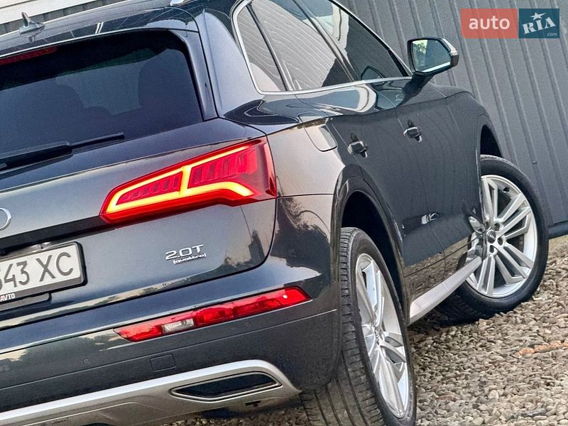 Позашляховик / Кросовер Audi Q5 2017 в Стрию
