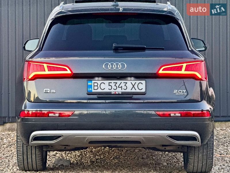 Позашляховик / Кросовер Audi Q5 2017 в Стрию
