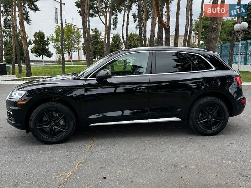Внедорожник / Кроссовер Audi Q5 2018 в Вараше
