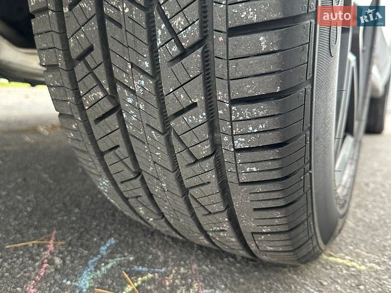 Внедорожник / Кроссовер Audi Q5 2018 в Вараше