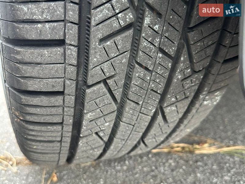 Внедорожник / Кроссовер Audi Q5 2018 в Вараше