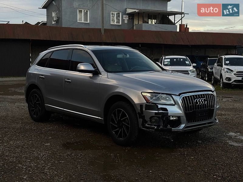 Позашляховик / Кросовер Audi Q5 2016 в Стрию
