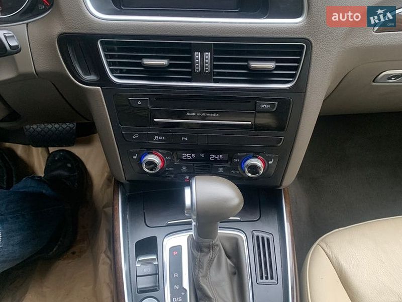 Внедорожник / Кроссовер Audi Q5 2016 в Киеве