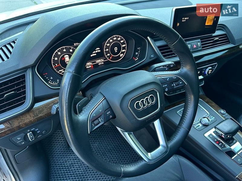 Позашляховик / Кросовер Audi Q5 2017 в Києві фото 56 Позашляховик / Кросовер Audi Q5 2017 в Києві