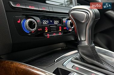 Позашляховик / Кросовер Audi Q5 2015 в Бучі