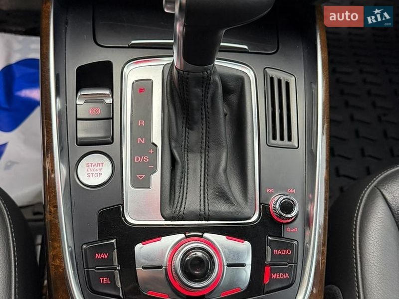 Позашляховик / Кросовер Audi Q5 2015 в Бучі