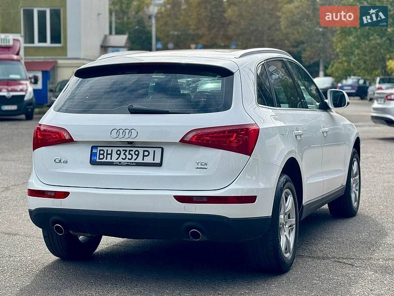 Позашляховик / Кросовер Audi Q5 2010 в Одесі