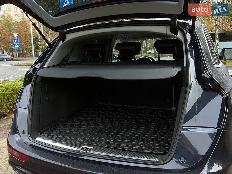 Позашляховик / Кросовер Audi Q5 2016 в Львові