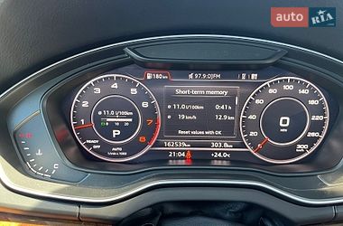 Позашляховик / Кросовер Audi Q5 2018 в Луцьку