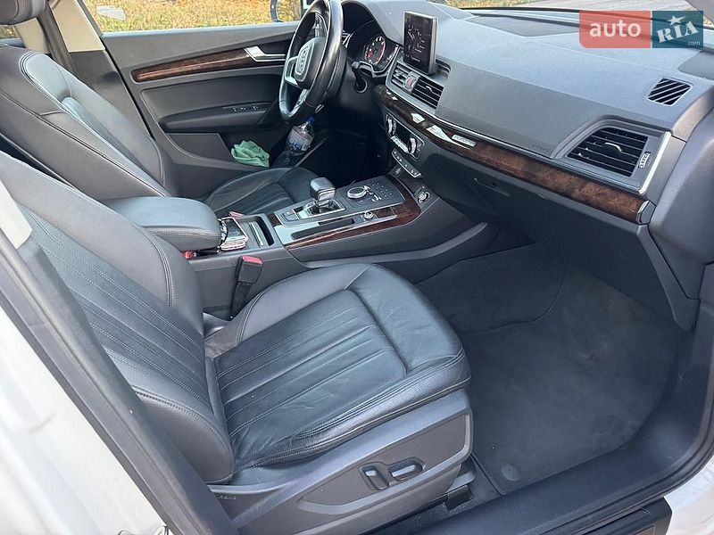 Внедорожник / Кроссовер Audi Q5 2020 в Броварах