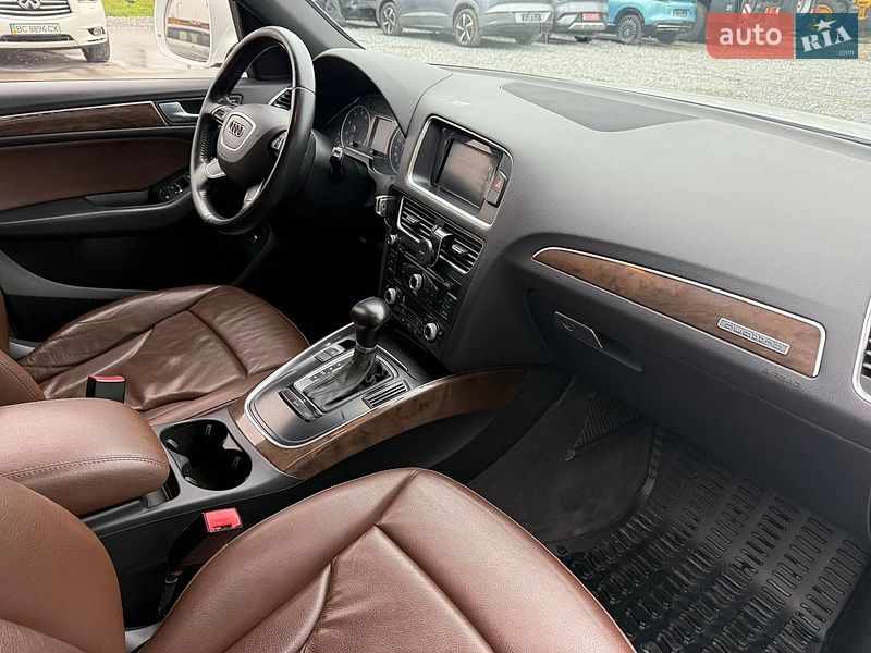 Внедорожник / Кроссовер Audi Q5 2015 в Львове