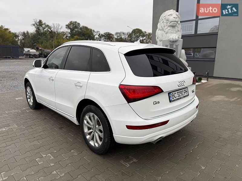 Внедорожник / Кроссовер Audi Q5 2015 в Львове