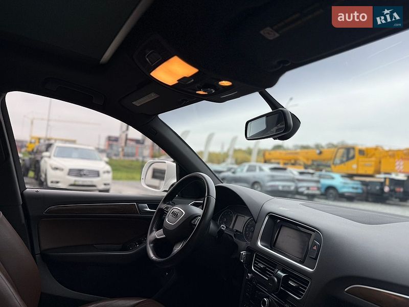 Внедорожник / Кроссовер Audi Q5 2015 в Львове