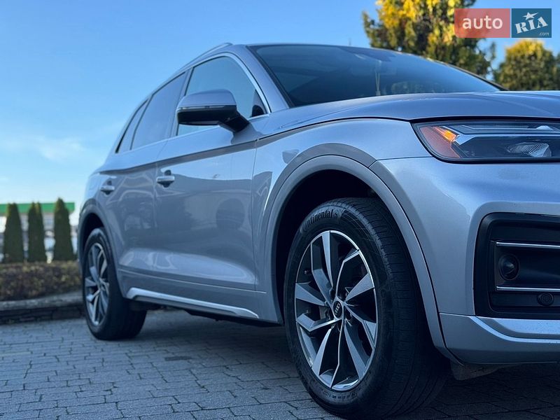 Позашляховик / Кросовер Audi Q5 2021 в Львові