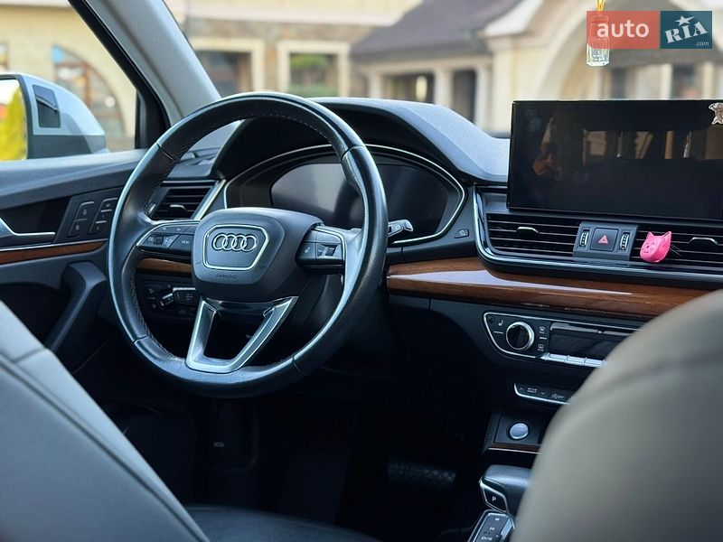 Позашляховик / Кросовер Audi Q5 2021 в Львові