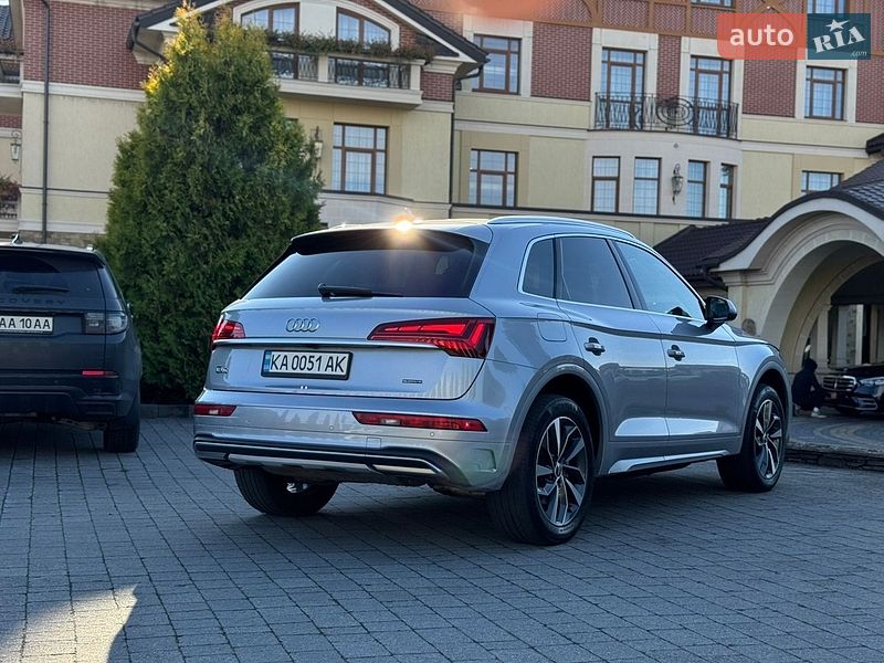 Позашляховик / Кросовер Audi Q5 2021 в Львові