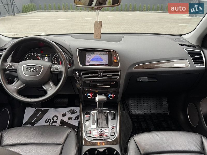Внедорожник / Кроссовер Audi Q5 2015 в Дубно