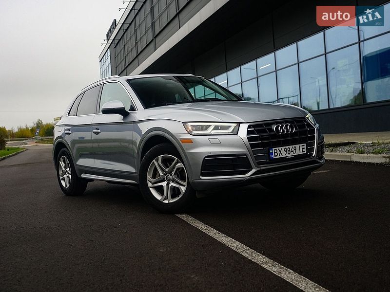Позашляховик / Кросовер Audi Q5 2018 в Львові
