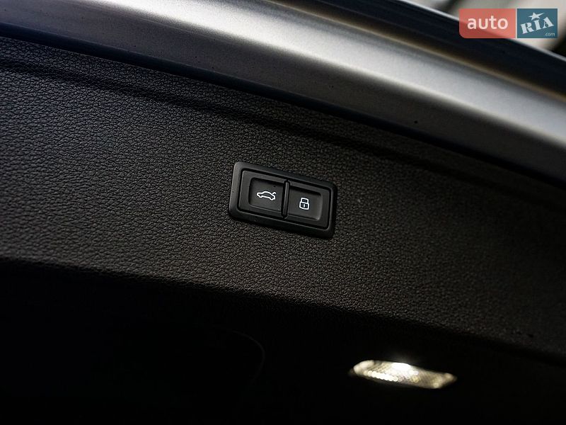 Внедорожник / Кроссовер Audi Q5 2018 в Львове