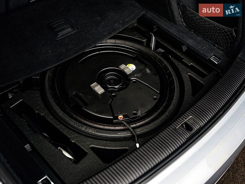 Позашляховик / Кросовер Audi Q5 2018 в Львові