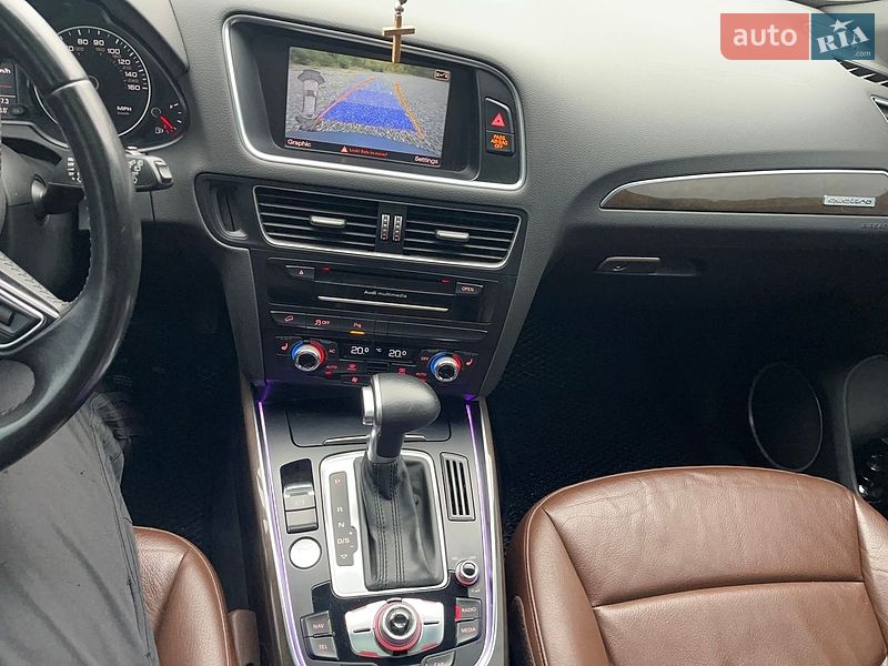 Позашляховик / Кросовер Audi Q5 2013 в Львові