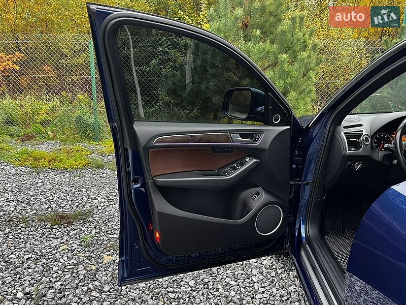 Позашляховик / Кросовер Audi Q5 2013 в Львові