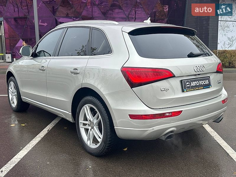 Внедорожник / Кроссовер Audi Q5 2016 в Киеве