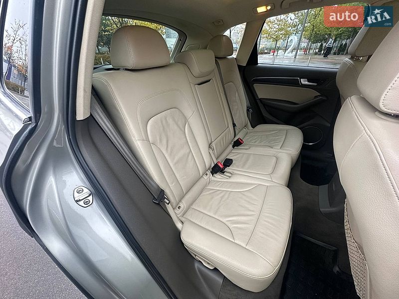 Позашляховик / Кросовер Audi Q5 2016 в Києві фото 11 Позашляховик / Кросовер Audi Q5 2016 в Києві