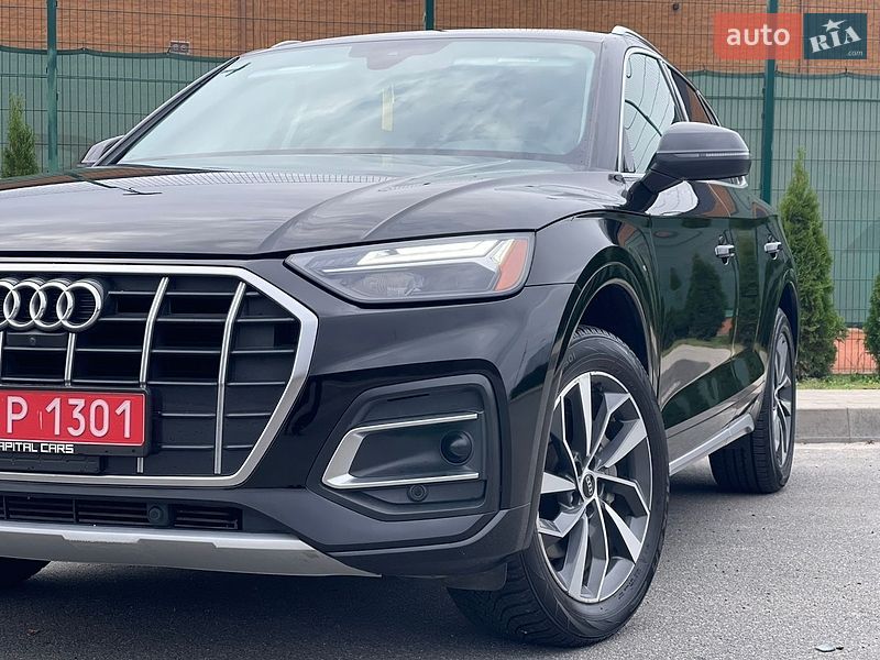 Внедорожник / Кроссовер Audi Q5 2020 в Киеве