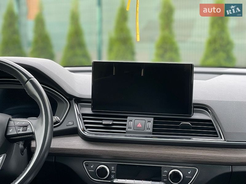 Внедорожник / Кроссовер Audi Q5 2020 в Киеве