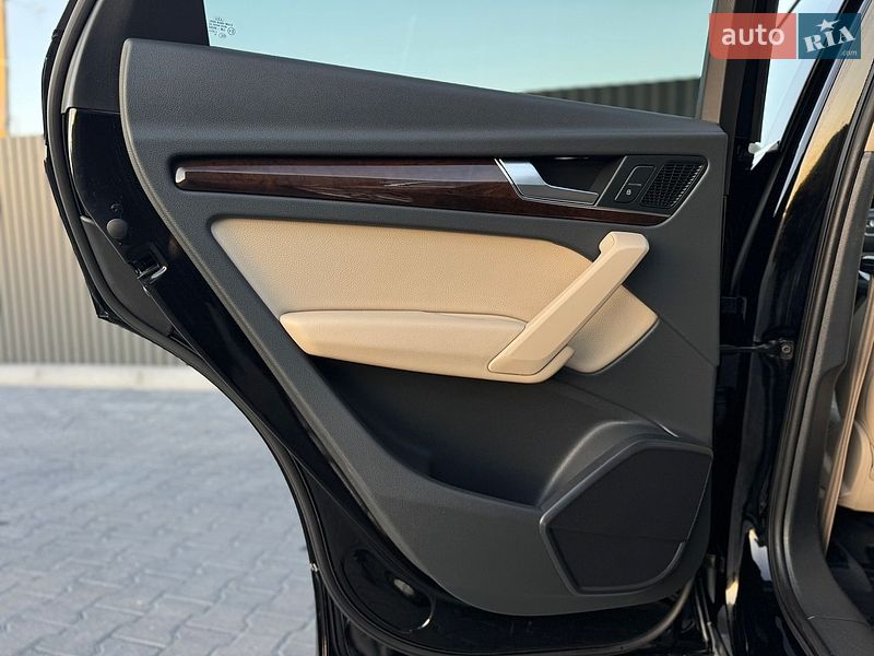 Внедорожник / Кроссовер Audi Q5 2020 в Тернополе