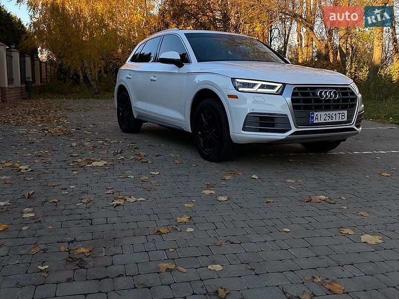 Внедорожник / Кроссовер Audi Q5 2020 в Василькове