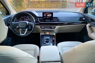 Внедорожник / Кроссовер Audi Q5 2020 в Василькове