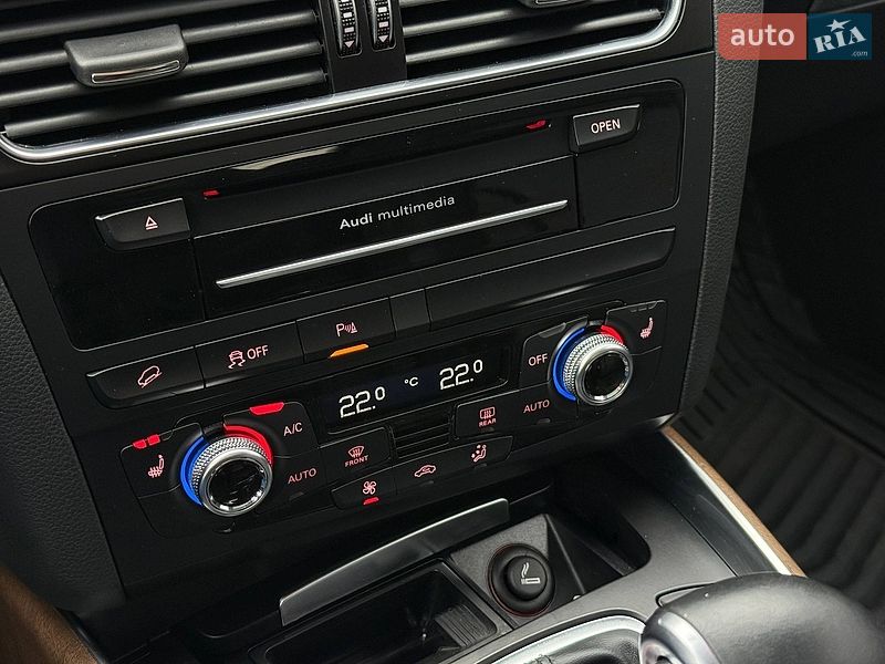 Внедорожник / Кроссовер Audi Q5 2016 в Ровно