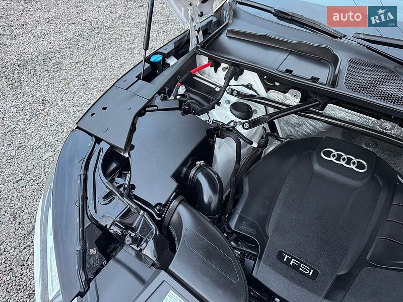 Позашляховик / Кросовер Audi Q5 2019 в Луцьку