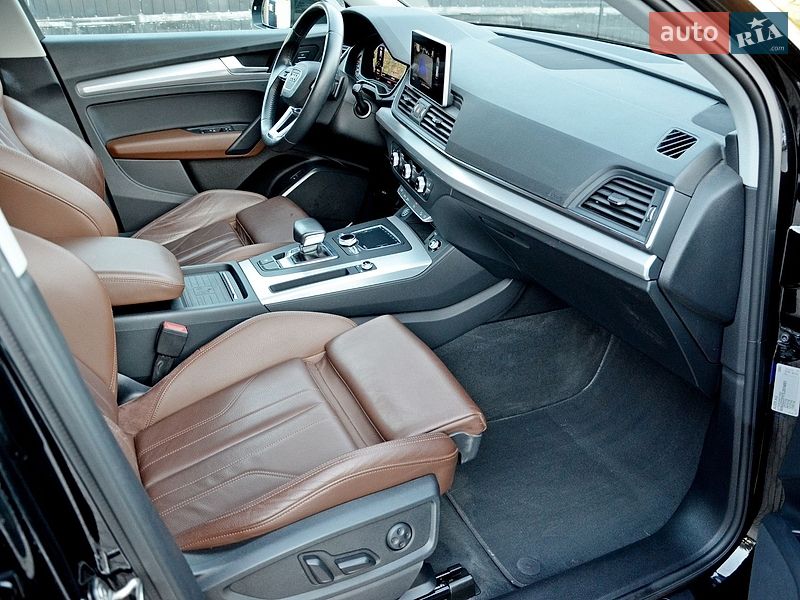 Внедорожник / Кроссовер Audi Q5 2020 в Ивано-Франковске